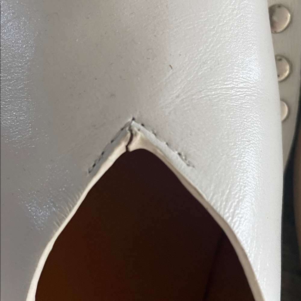 White Studded Square-Toe Leather Ballet Flats (sample) - Picture 7 of 7